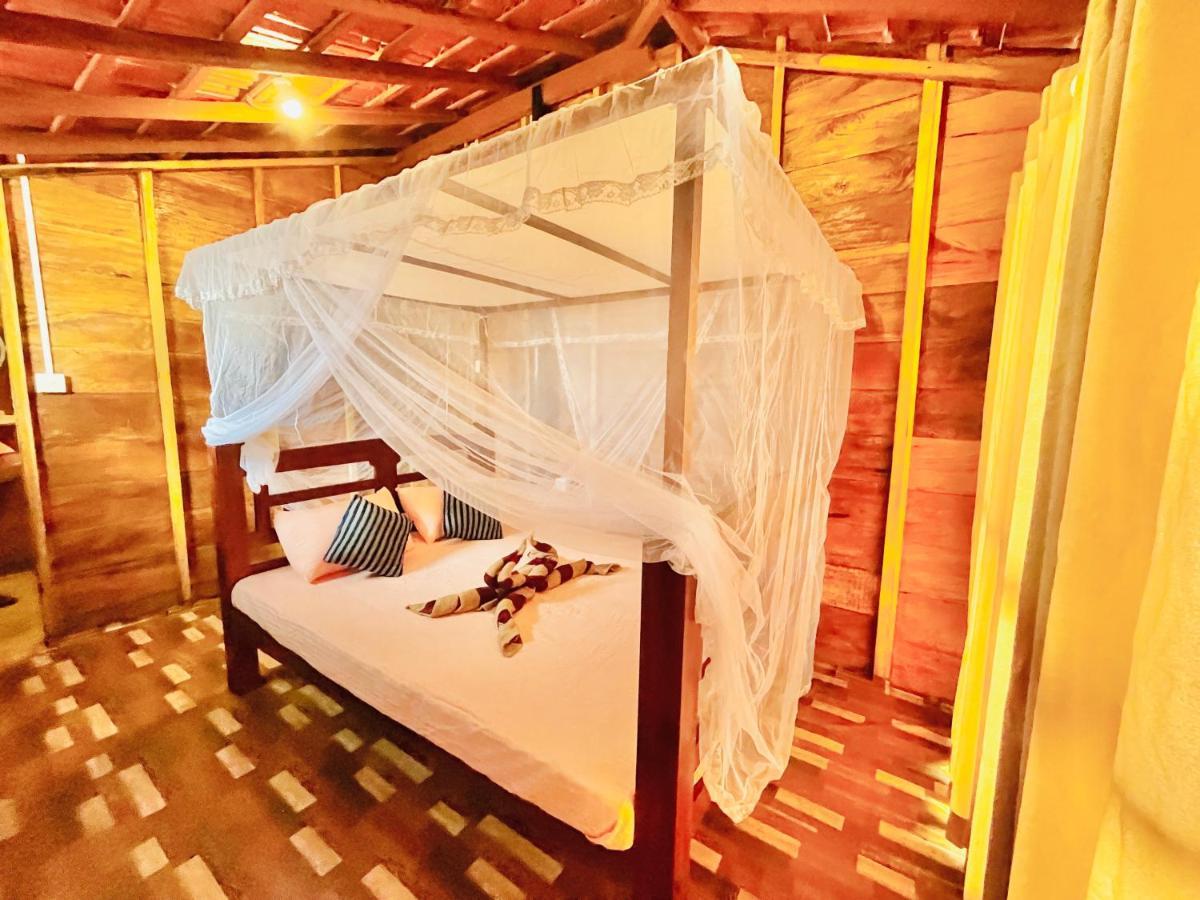 Miracles Beach Galle Exterior photo
